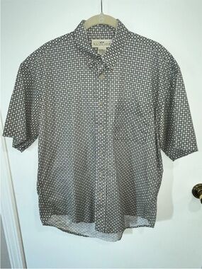 Natural Soul Short-Sleeve Button-Down Shirt in Black & White Geo